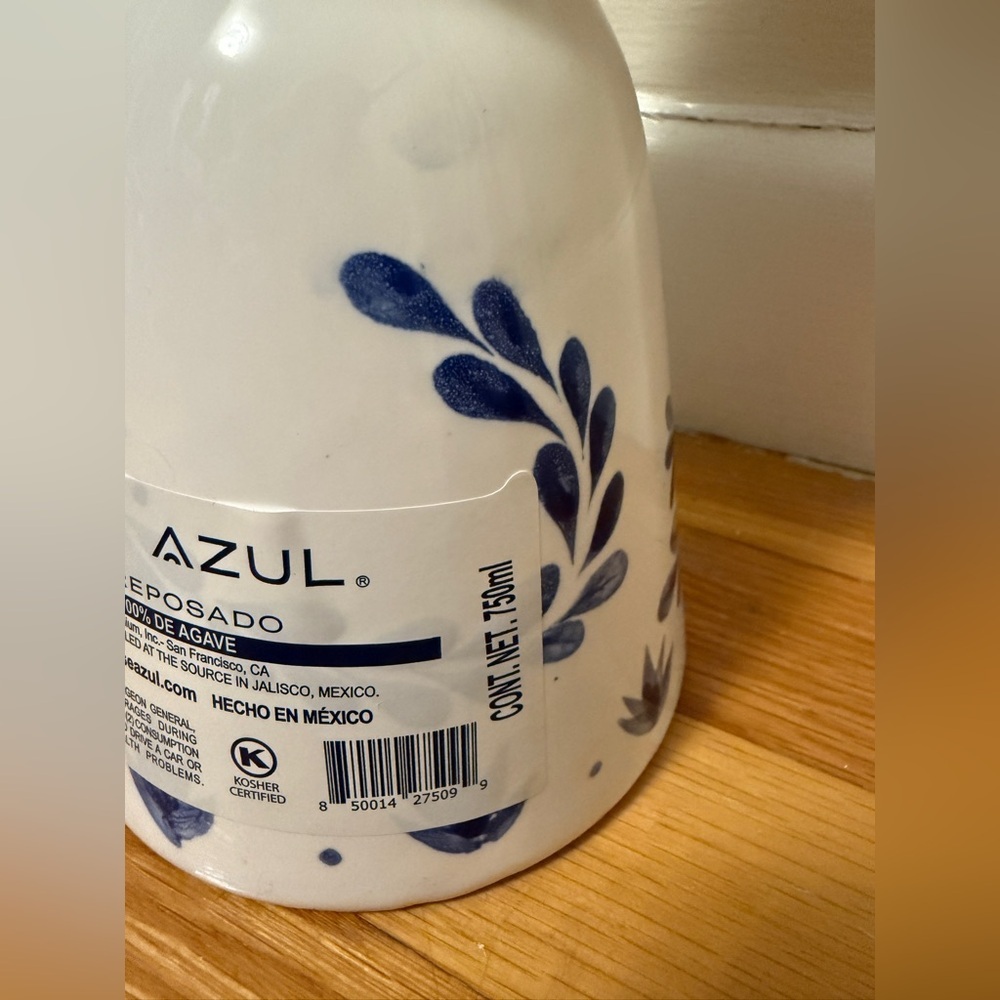 Clase Azul Reposado Empty Tequila Bottle 750ml Hand Painted  Decanter - Picture 4 of 6